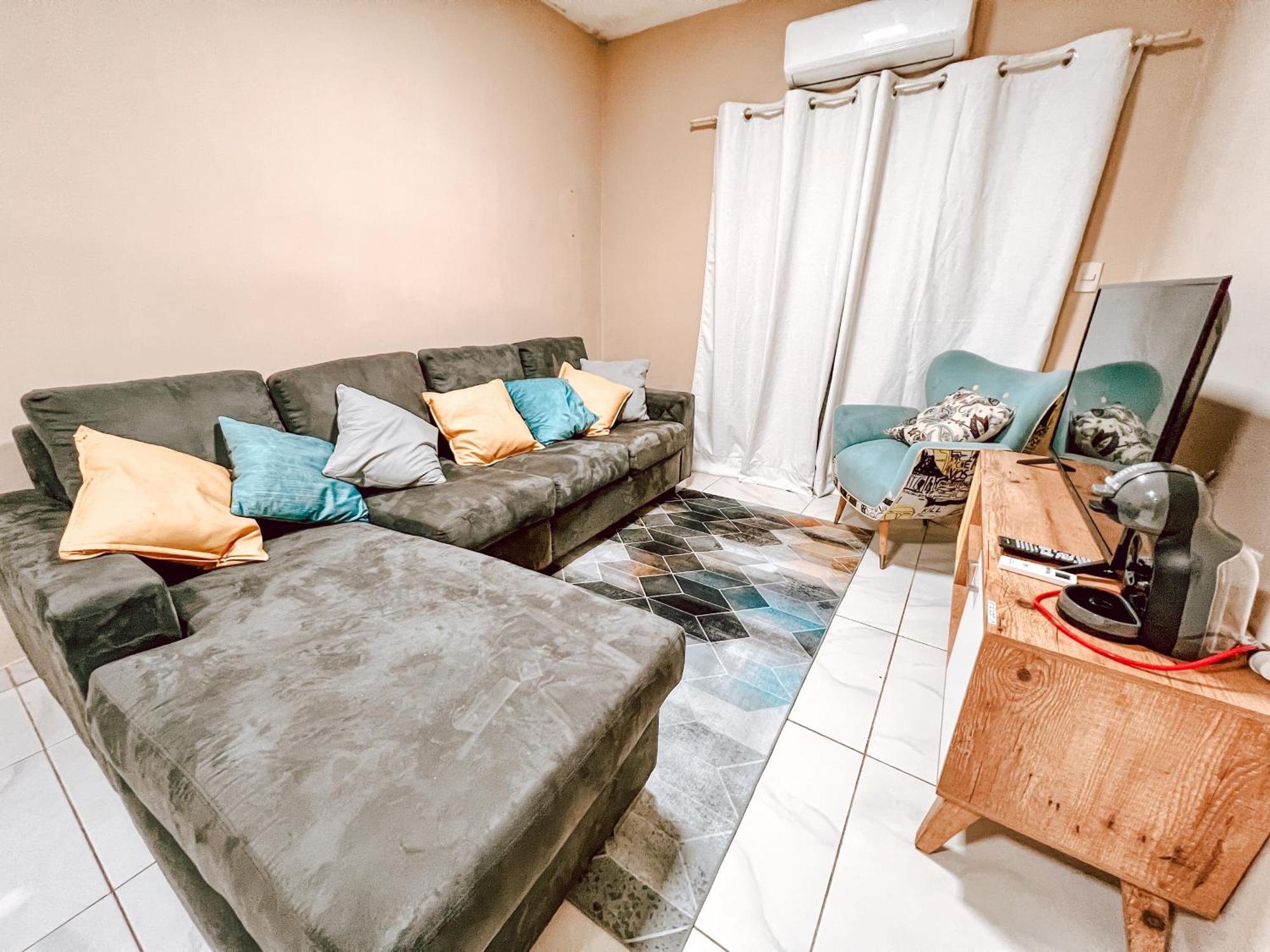 Amplio Loft En Zona Residencial De Asuncion Lägenhet Exteriör bild
